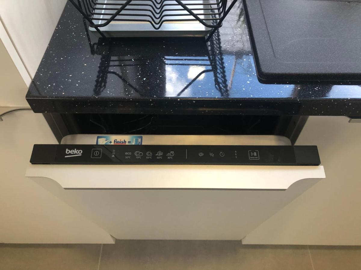 Klimatyzowane Apartamenty I Pokoje Przy Targach Κίελτσε Εξωτερικό φωτογραφία
